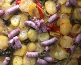 Foto del paso 7 de la receta: Patatas a lo pobre (al horno)