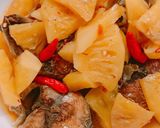 Hình bước làm 3 của món Cá ngừ kho thơm