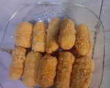 Foto langkah ke 3 dari resep Chikuwa Cheese Lumer.