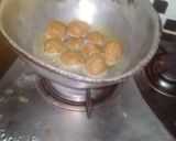 A picture of step 3 of بیف کوفتے.