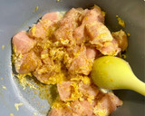 عکس مرحله 2 از دستور خورش کدو سبز