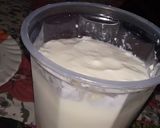 A picture of step 1 of Dahi phulki🥣.