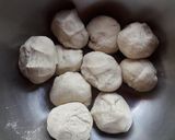 पफ पेटीस (puff patties recipe in marathi) रेसिपी स्टेप 6 फोटो 