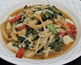 Foto langkah ke 5 dari resep Bayam Enoki ala Subi 😍.