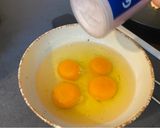 A tökéletes francia omlett recept fázis 1 fotója