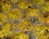 A picture of step 5 of Dahi Phulki.