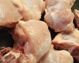 Foto del paso 1 de la receta: Gratín de Pollo a la crema espinaca y hongos 🍄🟫