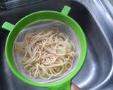 Foto del paso 6 de la receta: Espagueti con germinado de trigo