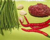 Foto langkah ke 1 dari resep Tumis Buncis Daging Cincang.
