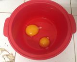 Hình bước làm 1 của món Trứng Omelette kiểu Pháp