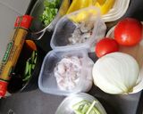 A picture of step 1 of Seafood Spag.