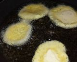 Foto del paso 2 de la receta: Arepitas de Maíz Dominicanas