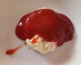 A picture of step 3 of Prawn cocktail filo pastry cups.