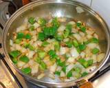 Foto del paso 4 de la receta Pechuga de pollo a la cazadora