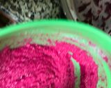 A picture of step 3 of Beetroot Bunt Dhokla.