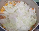 Foto langkah ke 3 dari resep Sup Wortel Jagung Kuah Telur.