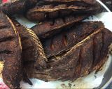 A picture of step 4 of Fried Fish on a Disc.