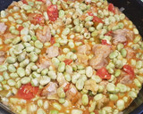 Foto del paso 3 de la receta: Habas con butifarras
