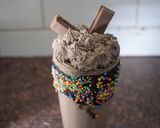 A picture of step 8 of Loaded shake/ Chocolate Milk shake.