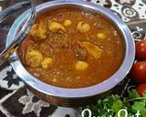 A picture of step 5 of Arbi ka khatta Salan.