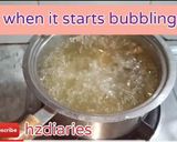A picture of step 3 of Punjabi suji halwa.
