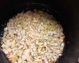 A picture of step 1 of Minestrone soup.