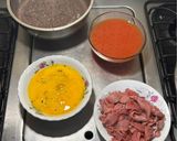Foto del paso 1 de la receta: Huevos Revueltos, Bistec y Frijoles Negros Refritos