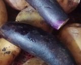 A picture of step 1 of Aloo Baingan.