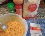 Foto del paso 4 de la receta: Hamburguesas de Salmón y Salsa de Pepino Caseras