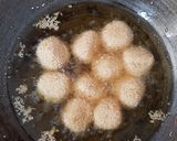 Foto langkah ke 5 dari resep Onde-onde Kentang Empuk.