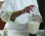 Foto del paso 1 de la receta: Agua de plátano
