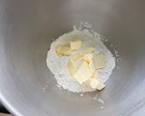 Une image de l'étape 2 de Pâte sablée liqueur de banane et caramel.