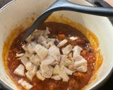 A picture of step 4 of Smoky QuesadillasChicken & chorizo /Jackfruit & veggie sausages.
