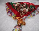 Foto del paso 6 de la receta: Ramo de fresas con chocolate