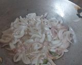 A picture of step 2 of Leftover rice with mixveg Briyani.