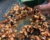 Foto del paso 6 de la receta: Fideuà de pato y dátiles medjol, con un delicioso sofrito