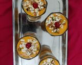 A picture of step 4 of Mango milkshake falooda.