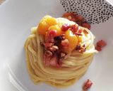 Foto del passaggio 4 della ricetta #478 Spaghetti in crema di pomodorini gialli, dadini di pancetta e mandorle caramellate al miele🥓🍯