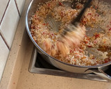 Foto del paso 10 de la receta: Arroz con rape y gambones, calabaza y espinacas