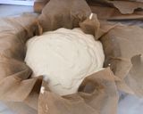 A picture of step 5 of Burnt Basque Cheesecake.