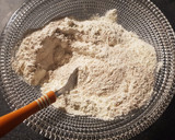 Foto del paso 2 de la receta: Empanadas semi integrales rellenas de proteína de soja