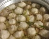 Foto langkah ke 4 dari resep Kuah bakso Simple.