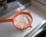 A picture of step 1 of Arroz con Leche.