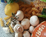 Foto del paso 1 de la receta: Espirales con champiñones y queso feta