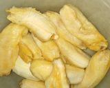 Foto langkah ke 1 dari resep Cekodok (Pisang Khas Malaysia).