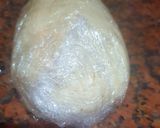 Foto del paso 3 de la receta: Pizza con muzzarella y salamin!!