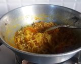 A picture of step 4 of Noodles.