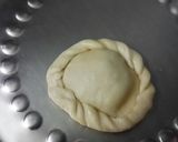 A picture of step 3 of Chandrakala gujiya.