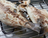 Foto del paso 1 de la receta: Dorada a la espalda