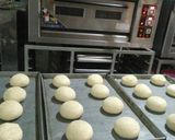 Foto langkah ke 3 dari resep Burger Bun (adonan tanpa telur).